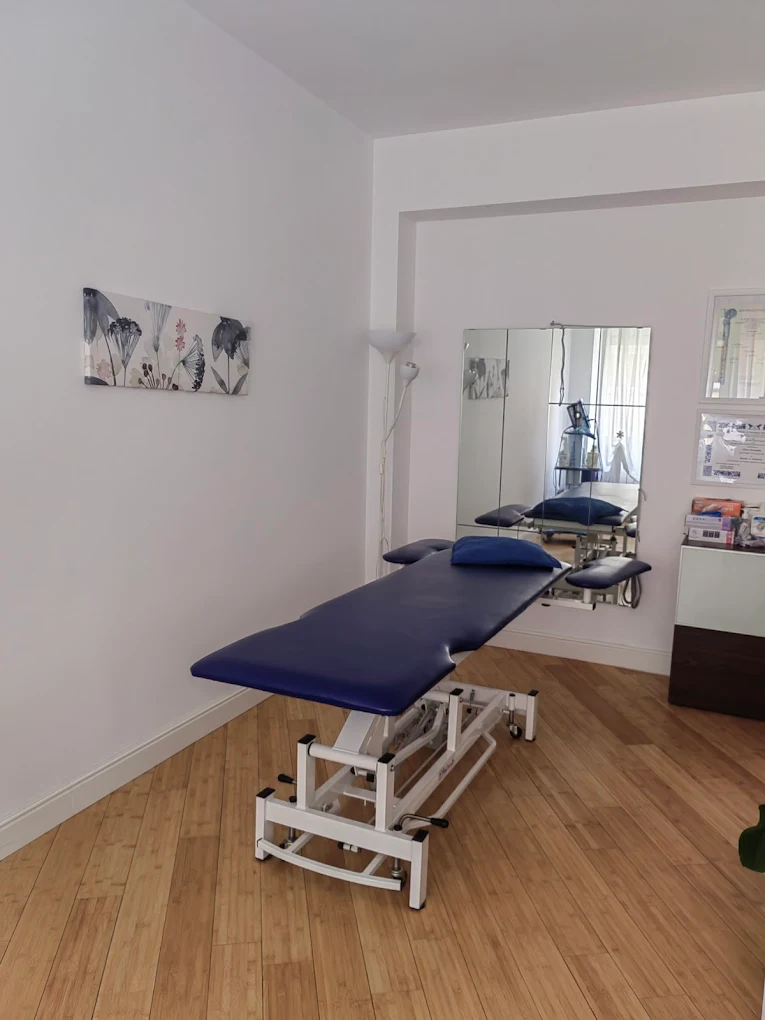 Studio di fisioterapia con lettino - Valeria Parasassi Roma